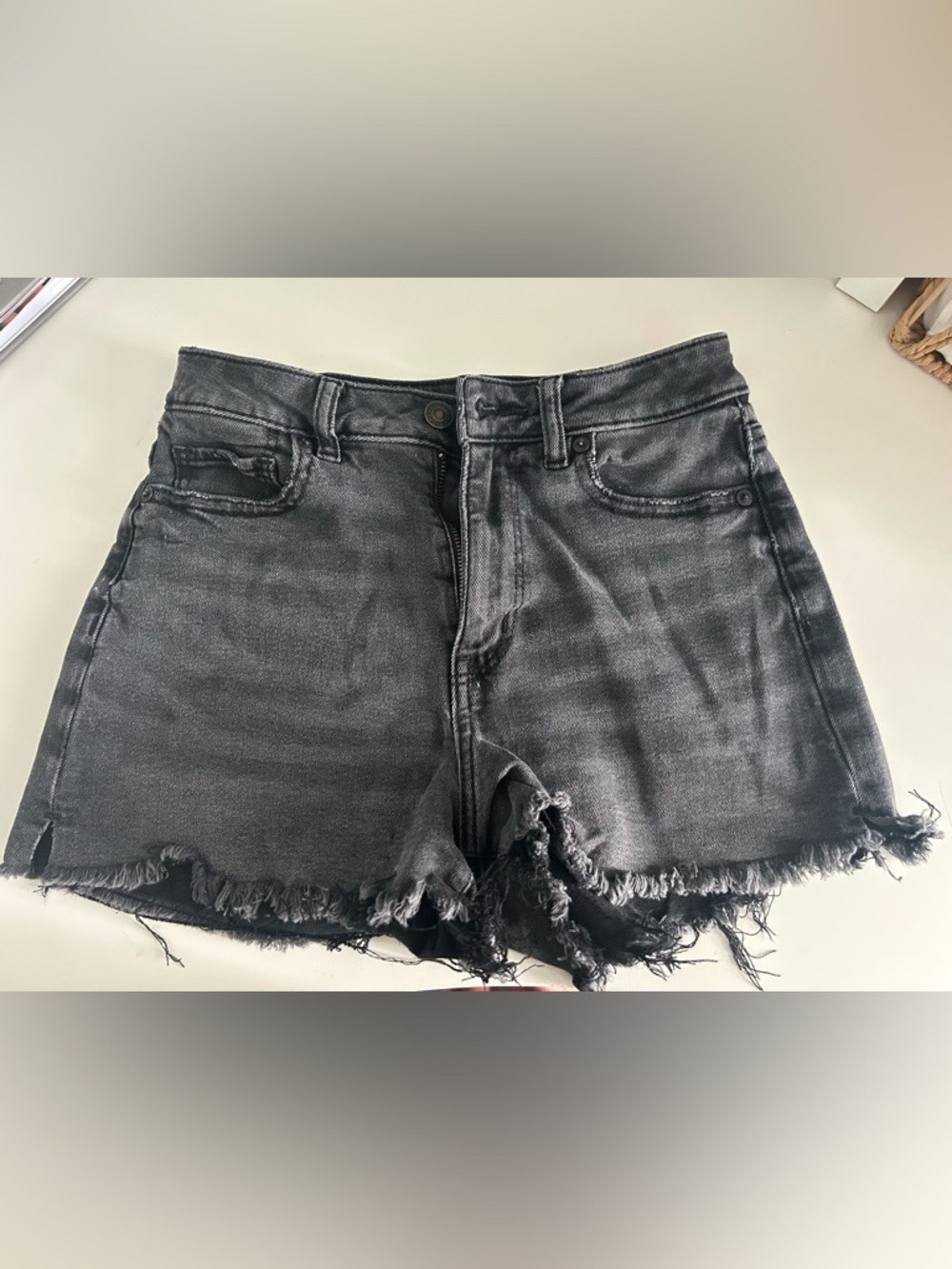 American Eagle Mom Short Black Distressed Denim Cutoff Shorts size 0